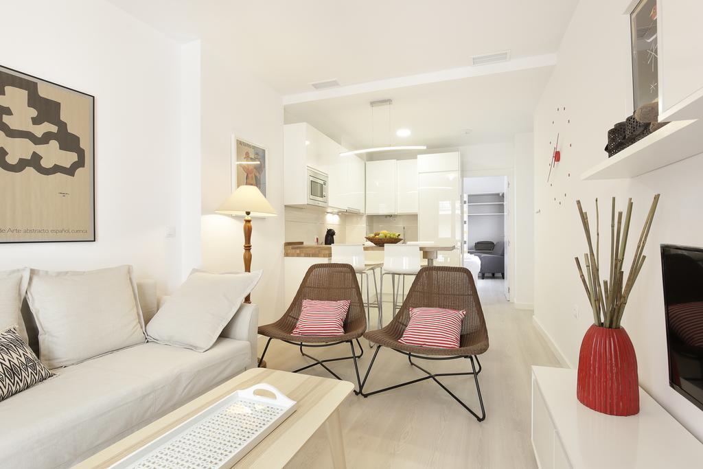 Hi Room - Smart Apartments - Ac Гранада Екстер'єр фото