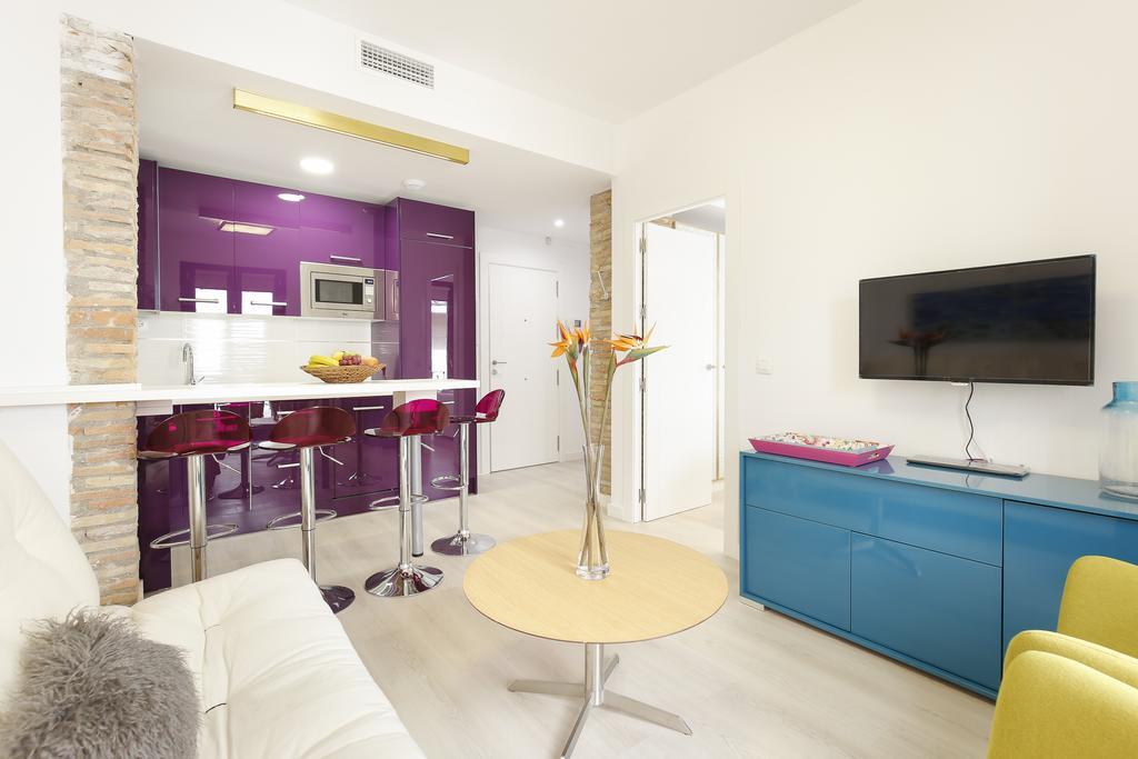 Hi Room - Smart Apartments - Ac Гранада Екстер'єр фото